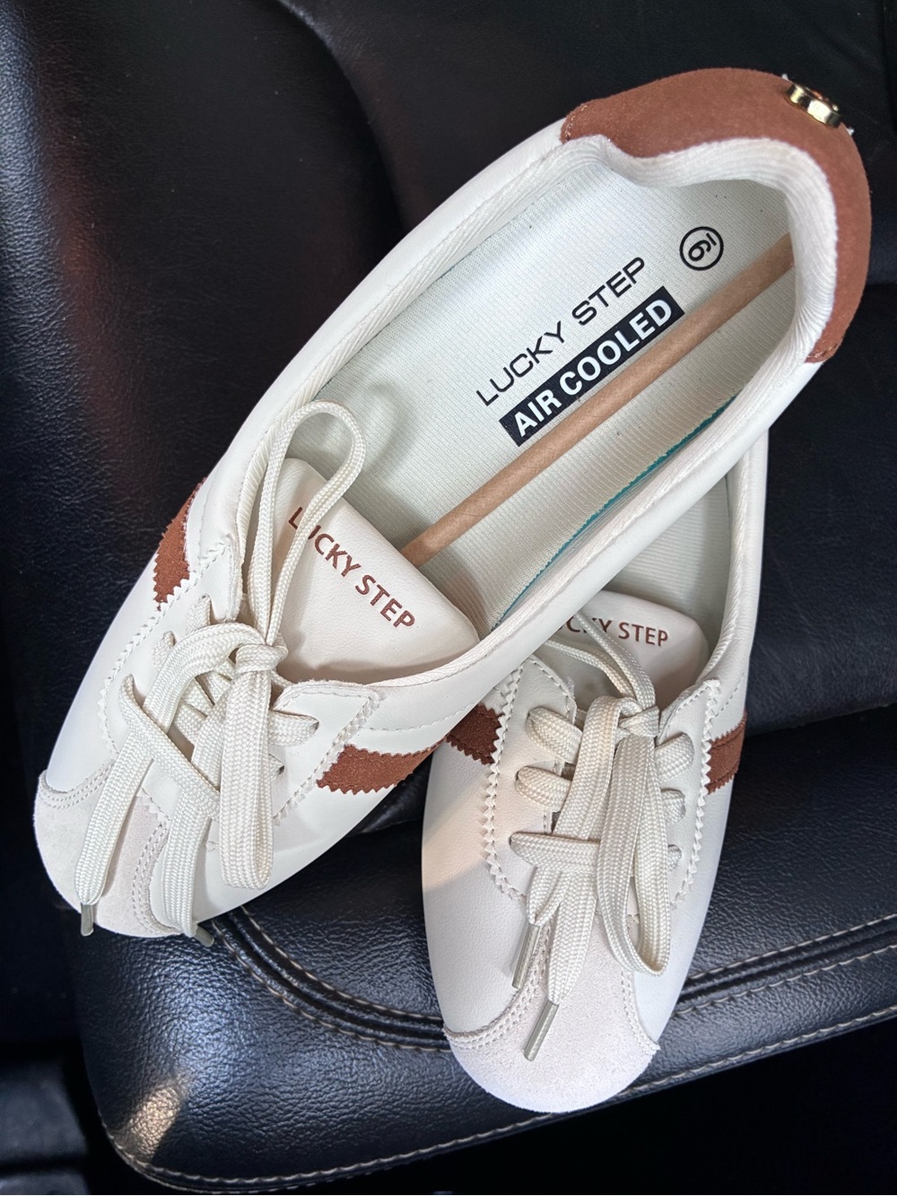 Lucky Step Women's Cream and Brown Lace-Up Air Cooled Sneakers